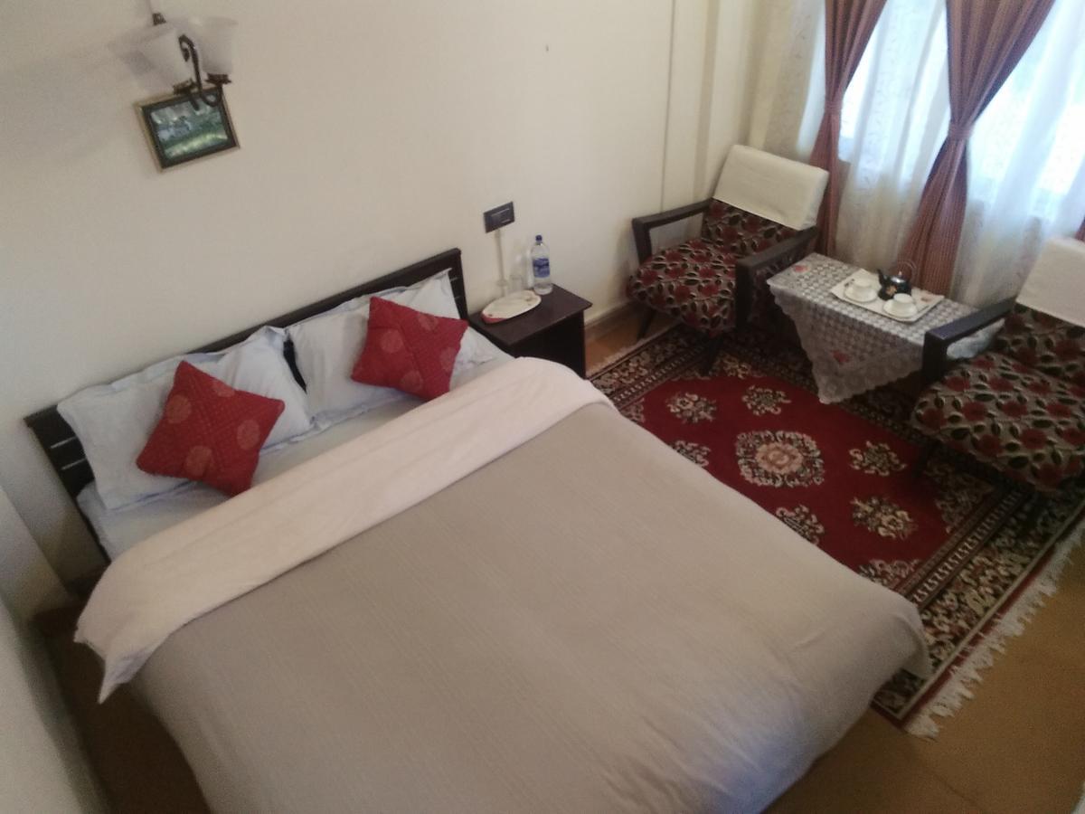 Himalayan Inn Homestay دارجيلنغ المظهر الخارجي الصورة